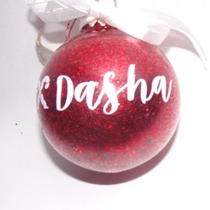 personalized xmas  ornaments. ( unbreakable)!!!!